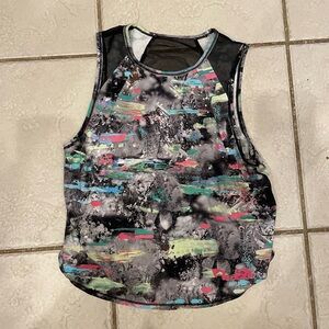 Lululemon women’s running tank -women’s size 2/4